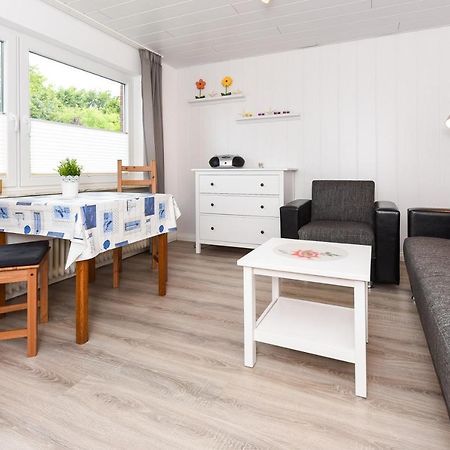 Ferienwohnungen Im Haus Waterkant Нойхарлингерзиль Экстерьер фото