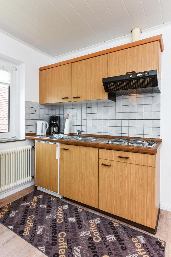 Ferienwohnungen Im Haus Waterkant Нойхарлингерзиль Экстерьер фото