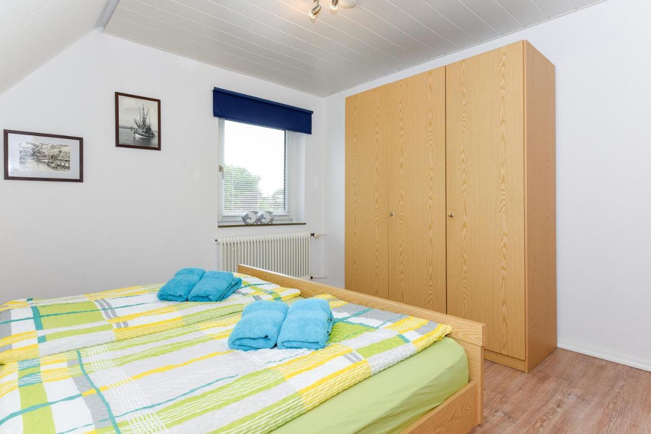 Ferienwohnungen Im Haus Waterkant Нойхарлингерзиль Экстерьер фото