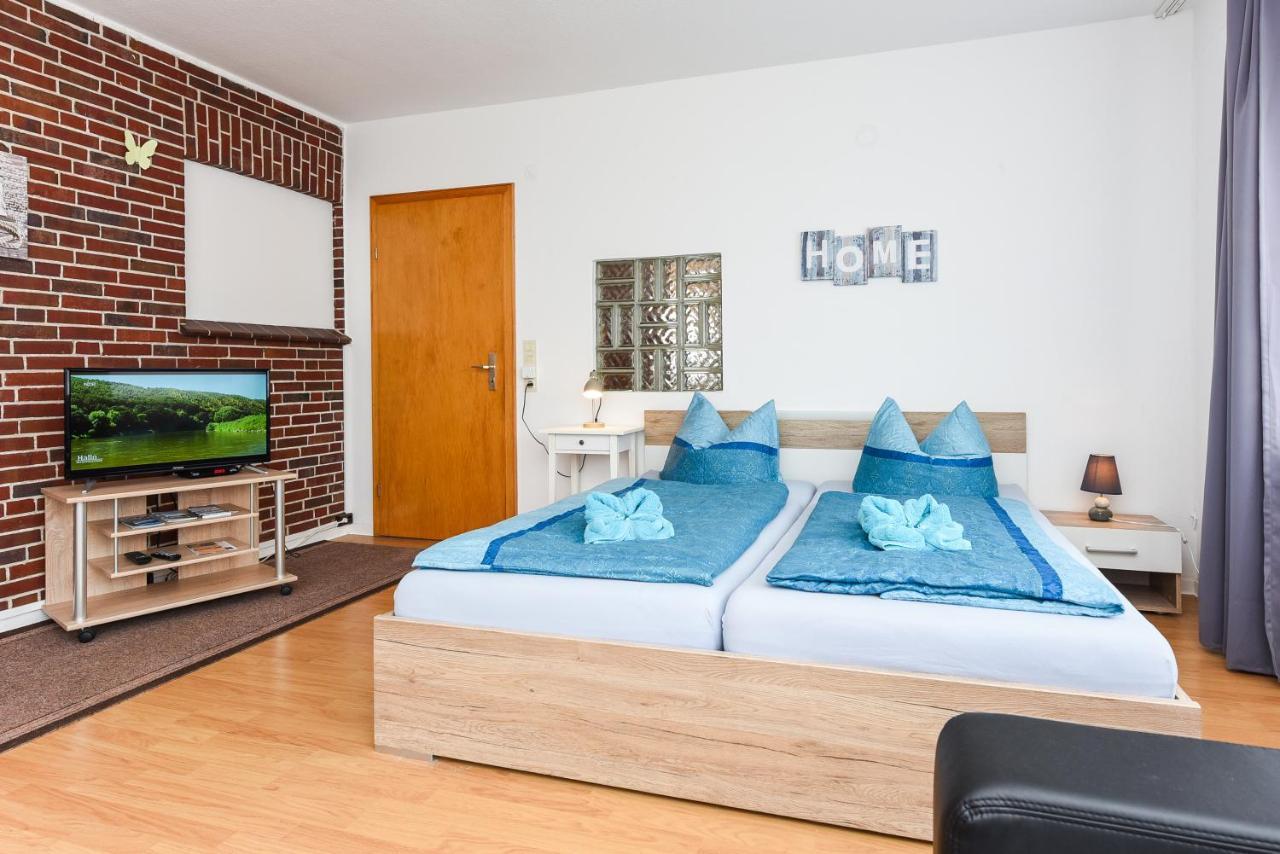 Ferienwohnungen Im Haus Waterkant Нойхарлингерзиль Экстерьер фото